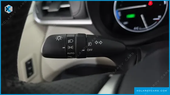 TOYOTA SIENNA 2.5 HYBRID AWD