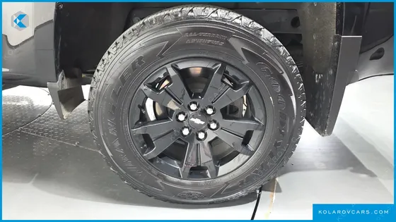 CHEVROLET (GM DAEWOO) COLORADO 3.6 Z71-X MIDNIGHT 4WD