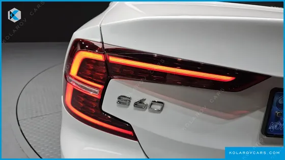 VOLVO S60 B5 INSCRIPTION