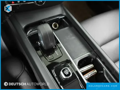 VOLVO S60 B5 MOMENTUM