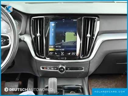VOLVO S60 B5 MOMENTUM