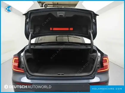 VOLVO S60 B5 MOMENTUM