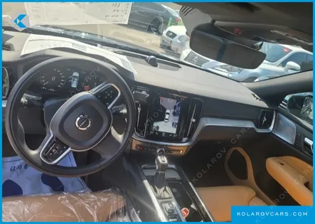 VOLVO S60 T5 INSCROPTION