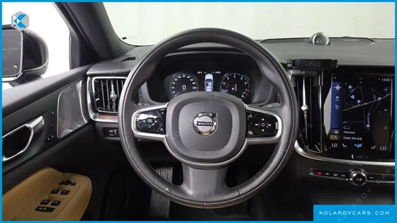VOLVO S60 B5 INSCRIPTION