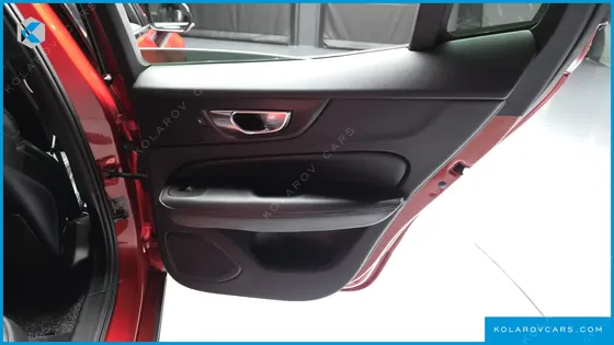 VOLVO S60 B5 R-DESIGN