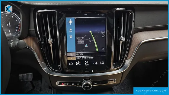 VOLVO S60 B5 INSCRIPTION