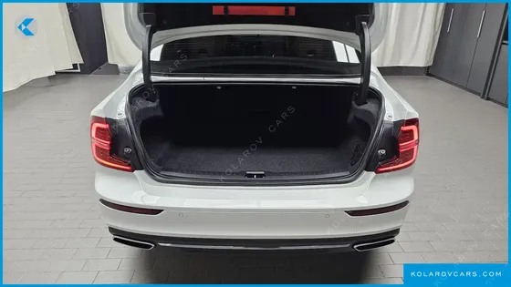 VOLVO S60 B5 INSCRIPTION