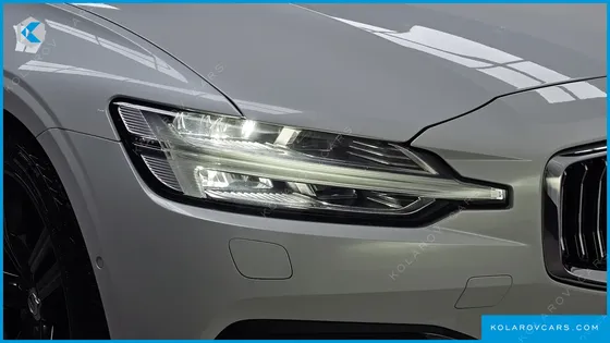 VOLVO S60 B5 INSCRIPTION