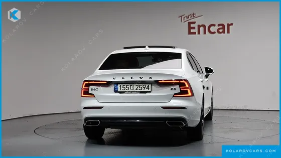 VOLVO S60 B5 INSCRIPTION