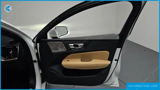 VOLVO S60 B5 INSCRIPTION