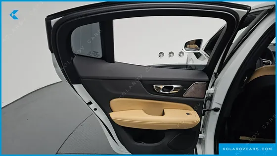 VOLVO S60 B5 INSCRIPTION