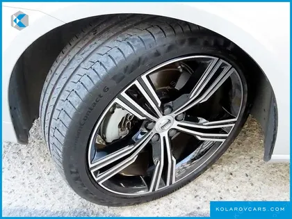 VOLVO S60 B5 INSCRIPTION