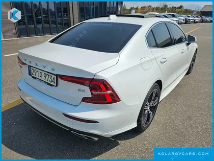 VOLVO S60 B5 INSCRIPTION