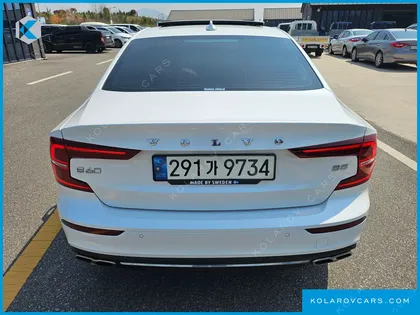 VOLVO S60 B5 INSCRIPTION