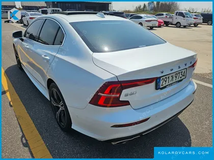 VOLVO S60 B5 INSCRIPTION