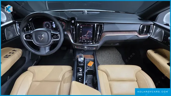 VOLVO S60 B5 INSCRIPTION