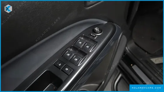 CHEVROLET (GM DAEWOO) COLORADO 3.6 Z71-X MIDNIGHT 4WD