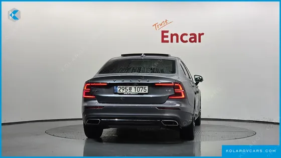 VOLVO S60 B5 INSCRIPTION