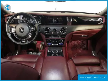 ROLLS ROYCE GHOST 6.7 V12