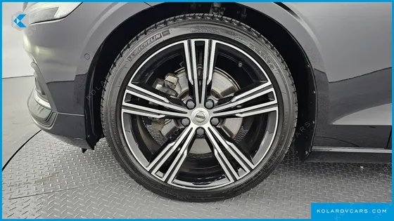 VOLVO S60 B5 INSCRIPTION