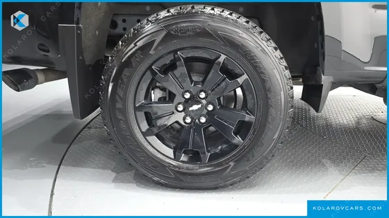 CHEVROLET (GM DAEWOO) COLORADO 3.6 Z71-X MIDNIGHT 4WD