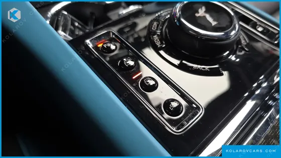 ROLLS ROYCE GHOST 6.7 V12 BLACK BADGE