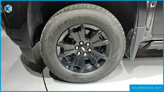 CHEVROLET (GM DAEWOO) COLORADO 3.6 Z71-X MIDNIGHT 4WD