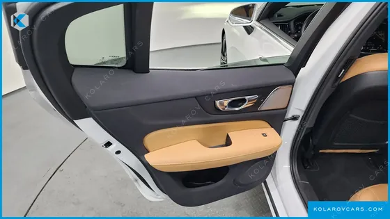 VOLVO S60 B5 INSCRIPTION