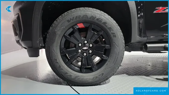 CHEVROLET (GM DAEWOO) COLORADO 3.6 Z71-X MIDNIGHT 4WD