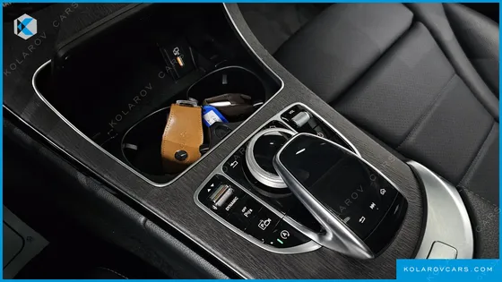 MERCEDES C-CLASS C200 AVANTGARDE