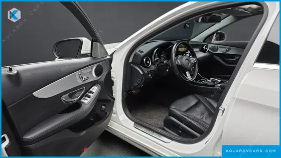 MERCEDES C-CLASS C220 D AVANTGARDE