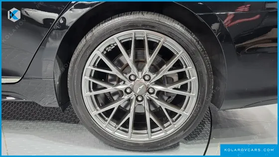 GENESIS G80 3.3 T-GDI AWD