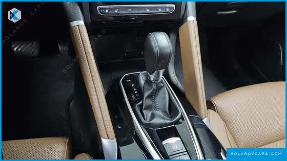 RENAULT KOREA QM6 (KOLEOS) 2.0 LPE RE SIGNATURE 2WD