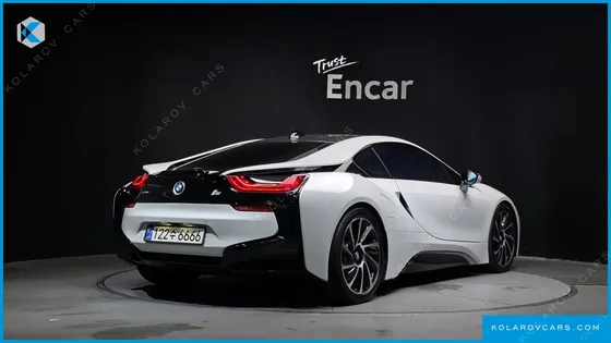BMW I8 COUPE
