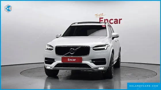 VOLVO XC90 D5 MOMENTUM
