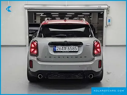 MINI COUNTRYMAN JCW LAUNCH PACK