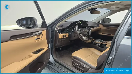 LEXUS ES PREMIUM