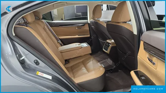 LEXUS ES PREMIUM