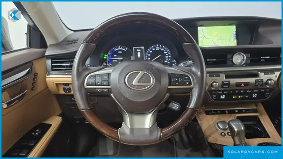 LEXUS ES PREMIUM