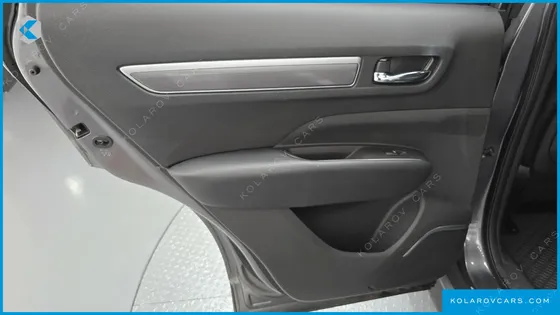 RENAULT KOREA QM6 (KOLEOS) 2.0 GDE RE 2WD
