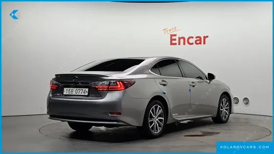 LEXUS ES SUPREME