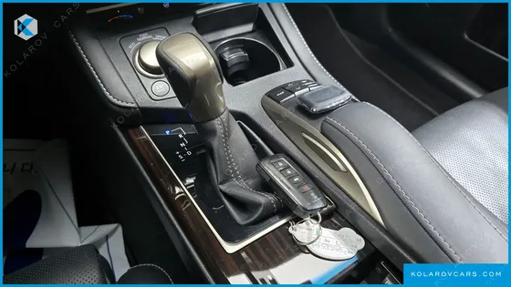 LEXUS ES EXECUTIVE
