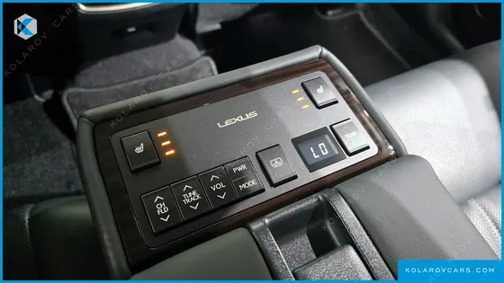 LEXUS ES EXECUTIVE