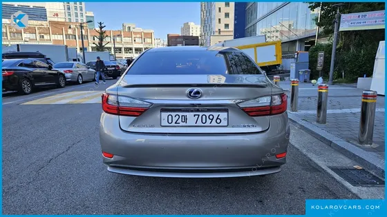 LEXUS ES SUPREME