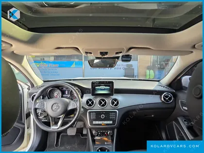 MERCEDES GLA-CLASS GLA220 PREMIUM