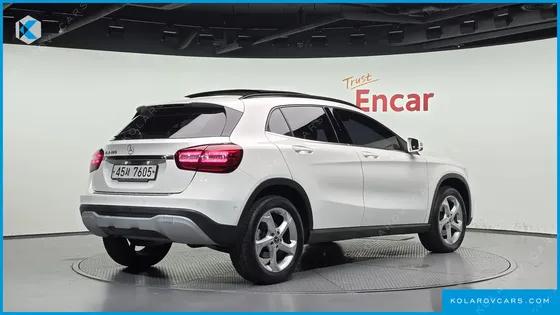 MERCEDES GLA-CLASS GLA220