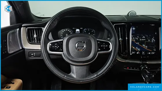 VOLVO XC60 D5 INSCRIPTION