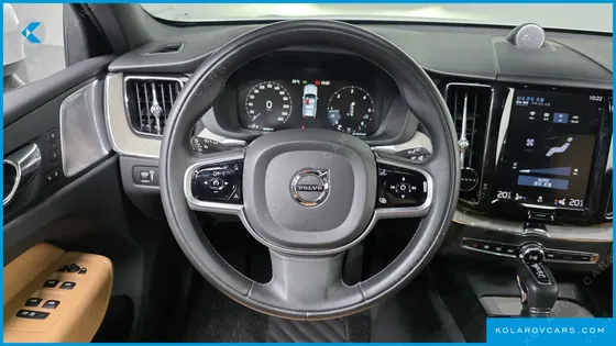 VOLVO XC60 D5 INSCRIPTION