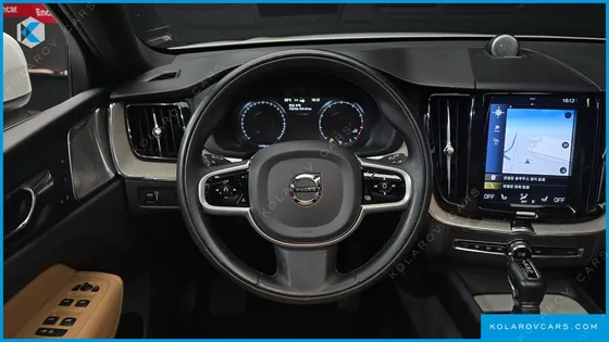 VOLVO XC60 T6 INSCRIPTION