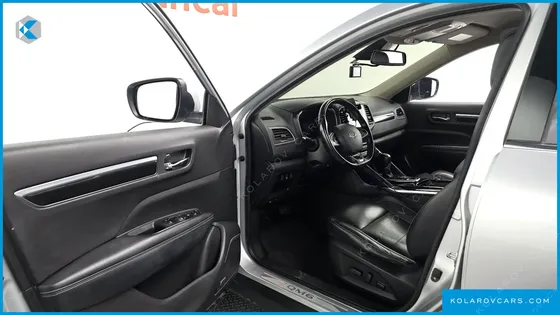 RENAULT KOREA QM6 (KOLEOS) DIESEL 2WD RE SIGNATURE